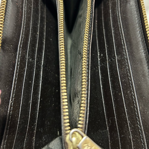 Burberry wallet and dust bag - Picture 3 of 6